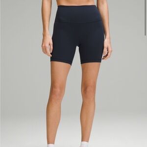 Lululemon wunder train HR 6 inch short